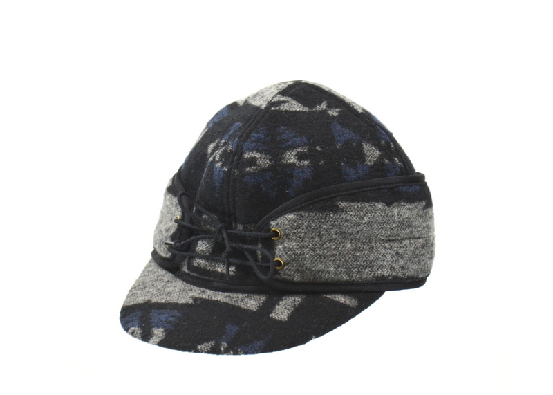 A Navy Blue and Black Baseball Cap With Black Ties