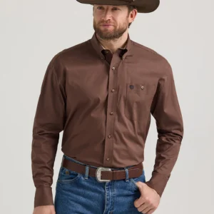 WRANGLER® GEORGE STRAIT™ LONG SLEEVE BUTTON DOWN ONE POCKET SHIRT