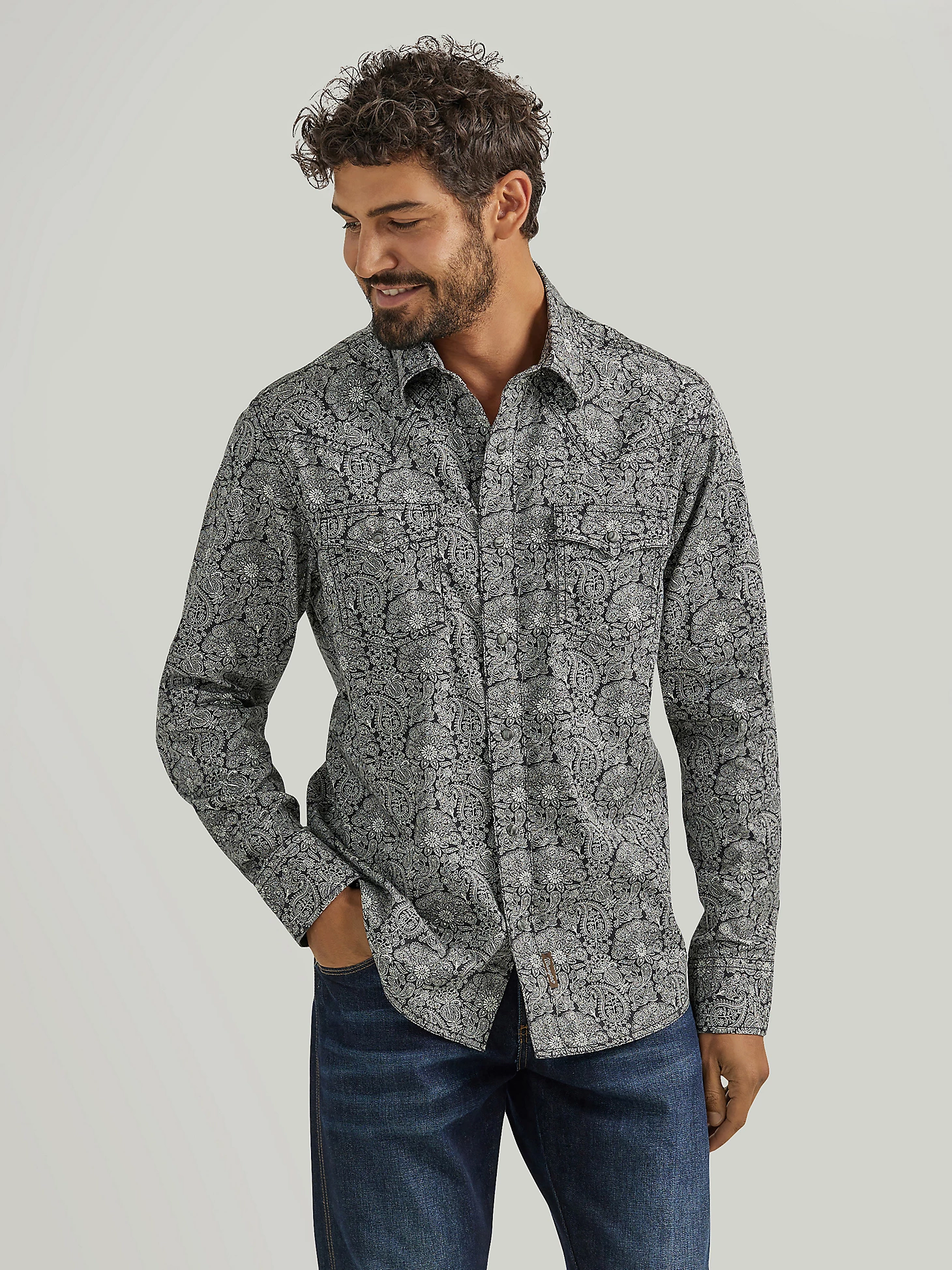 MEN'S WRANGLER® RETRO® PREMIUM LONG SLEEVE WESTERN SNAP PRINTED SHIRT