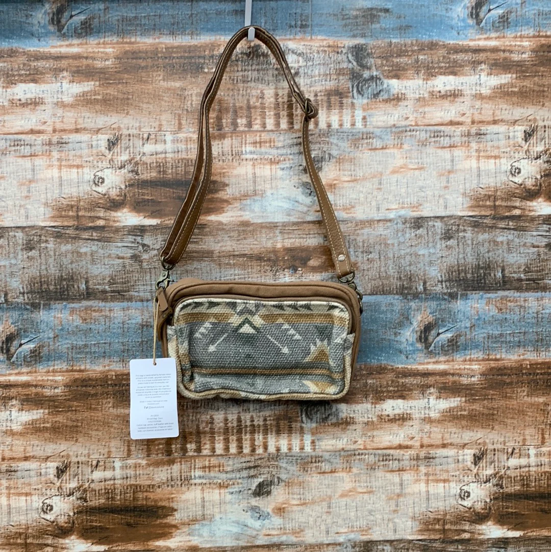 Coco wristlet bag