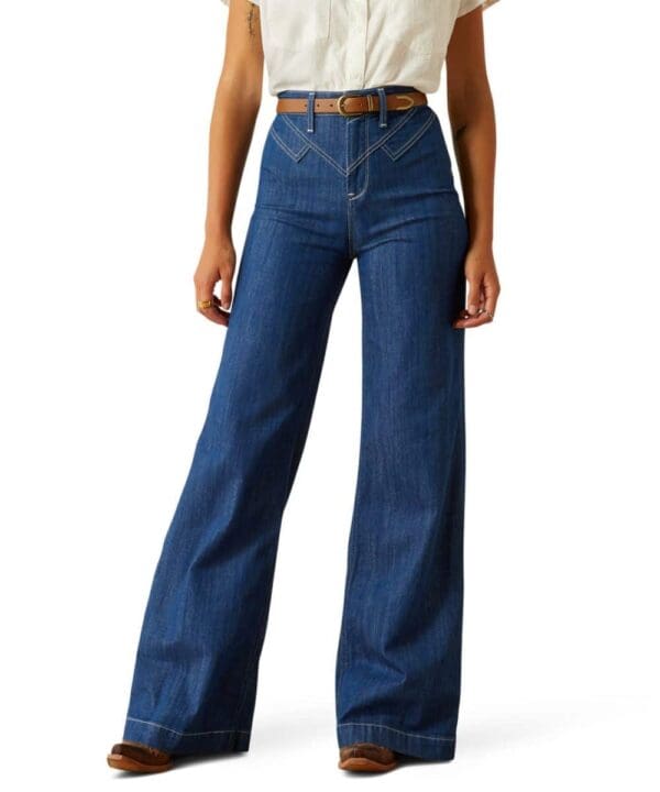 Ariat Women's Rinse Ultra High Rise Westie Yoke Wide Jean - 10061392