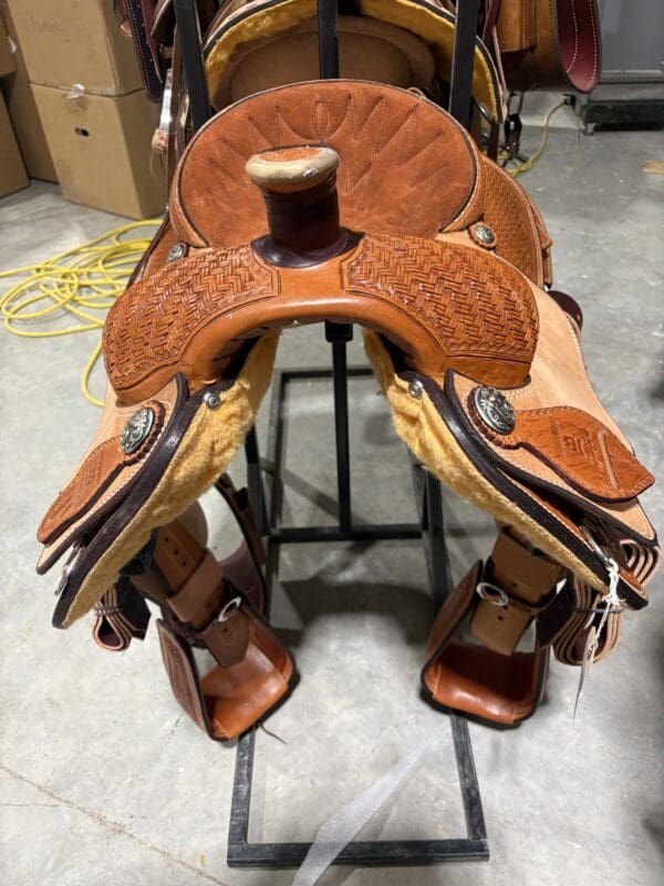 13.5" Hogg Calf Roper