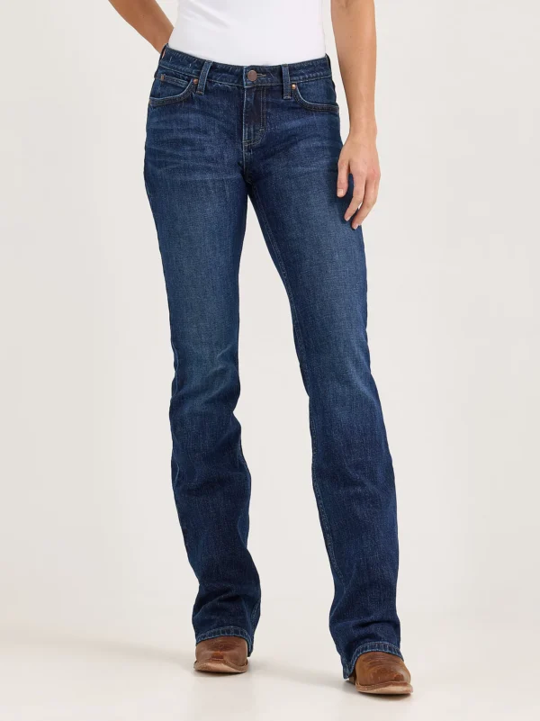 Women's Wrangler Retro® Mae Mid Rise Bootcut Jean - 112368284 - Image 2