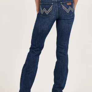 Women's Wrangler Retro® Mae Mid Rise Bootcut Jean - 112368284