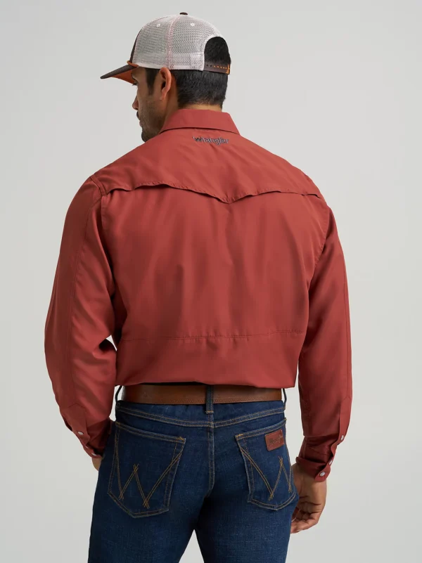 Men's Wrangler Performance Snap Long Sleeve Solid Shirt
