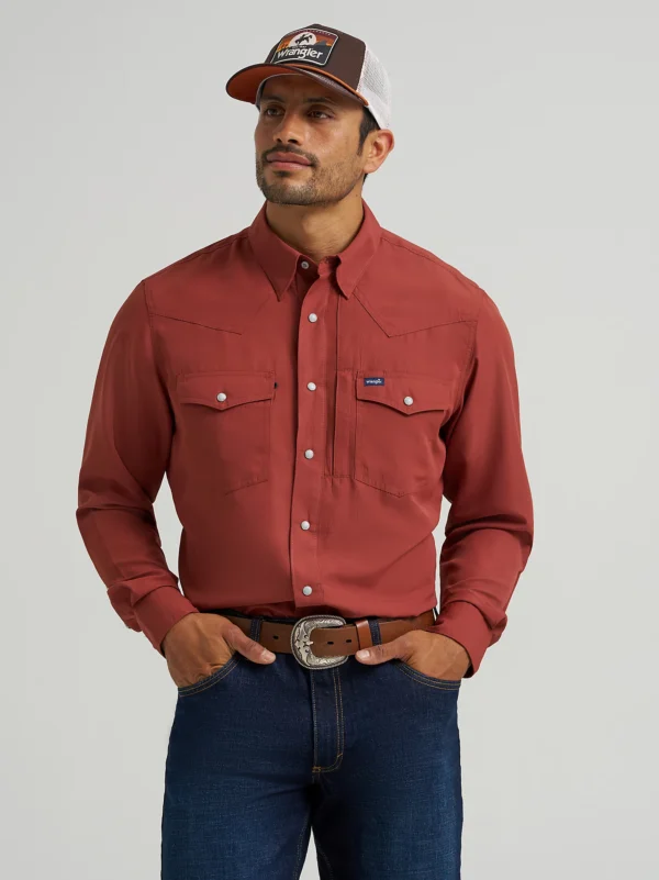Men's Wrangler Performance Snap Long Sleeve Solid Shirt