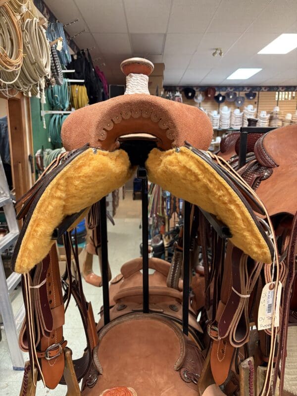 Team Roping Saddle