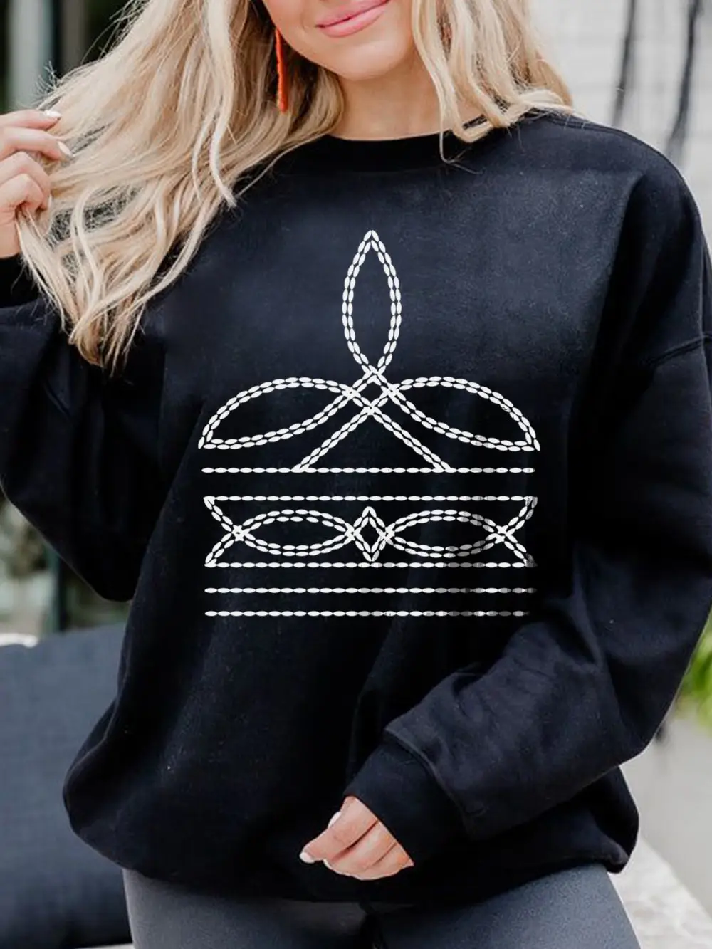 bootstitch crewneck black