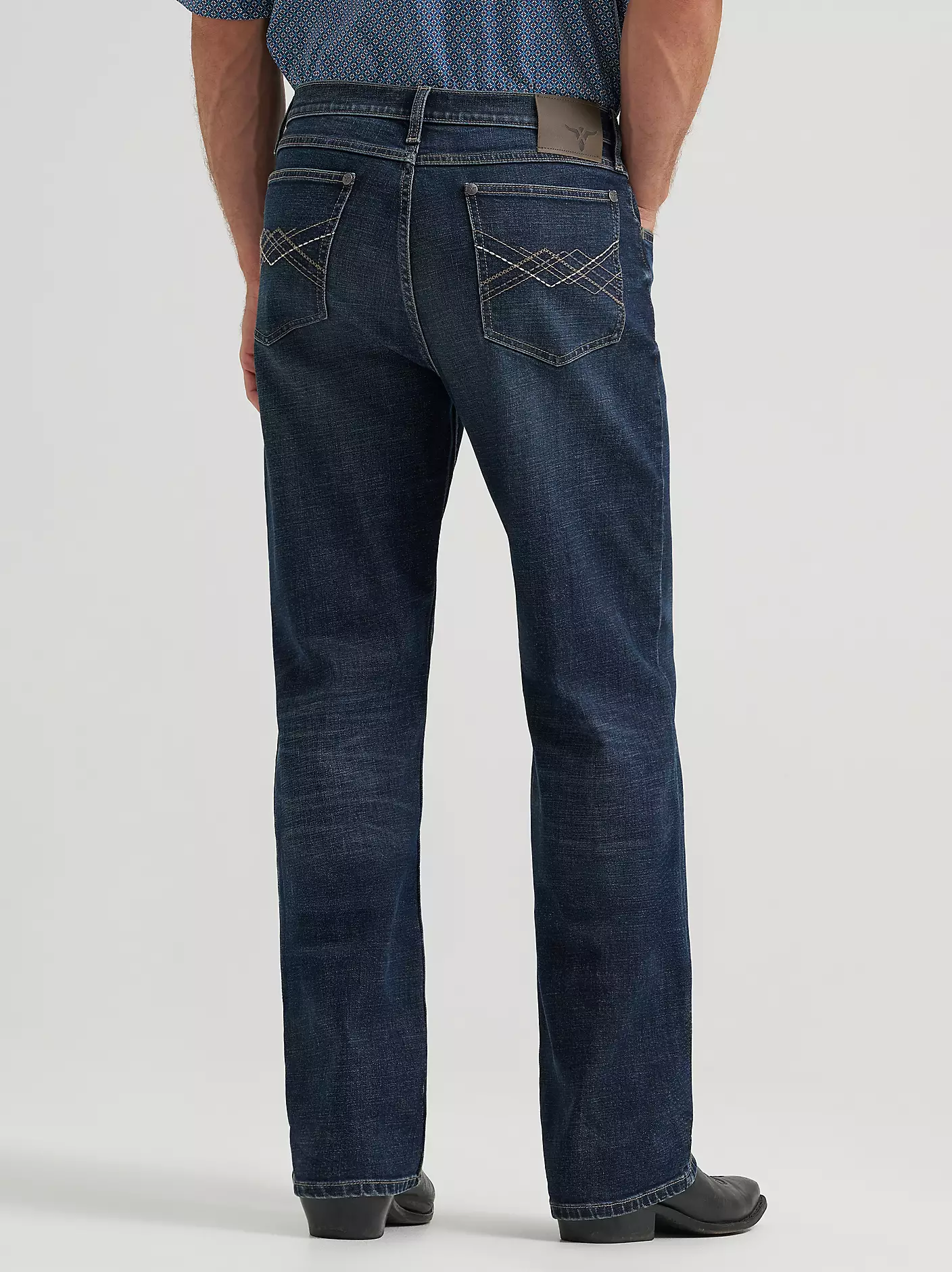mens 33 relaxes fir jeans