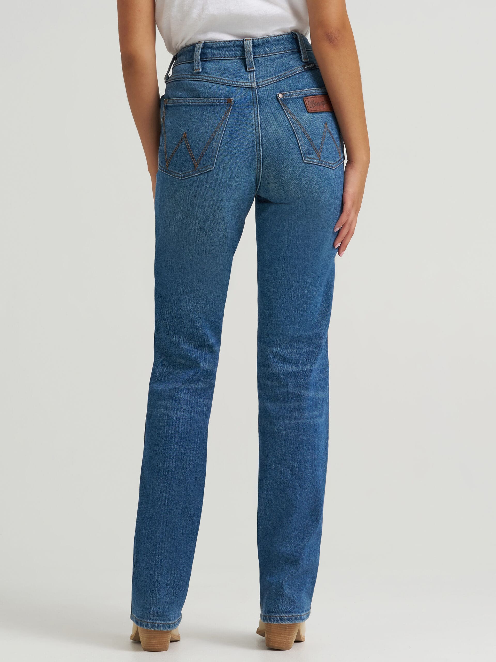 Wrangler Retro® Bailey Straight - Stretch - High Rise