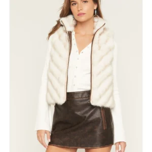 Cripple Creek Women's Faux Fur Microsuede Zip-Up Vest