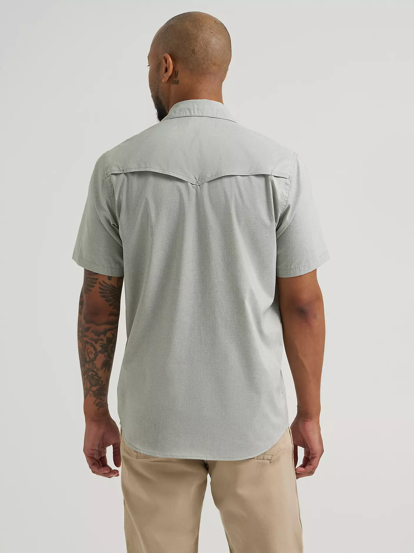 Wrangler All Terrain Gear Drover Short Sleeve Utility Shirt with Vent - 112375153 - Image 2