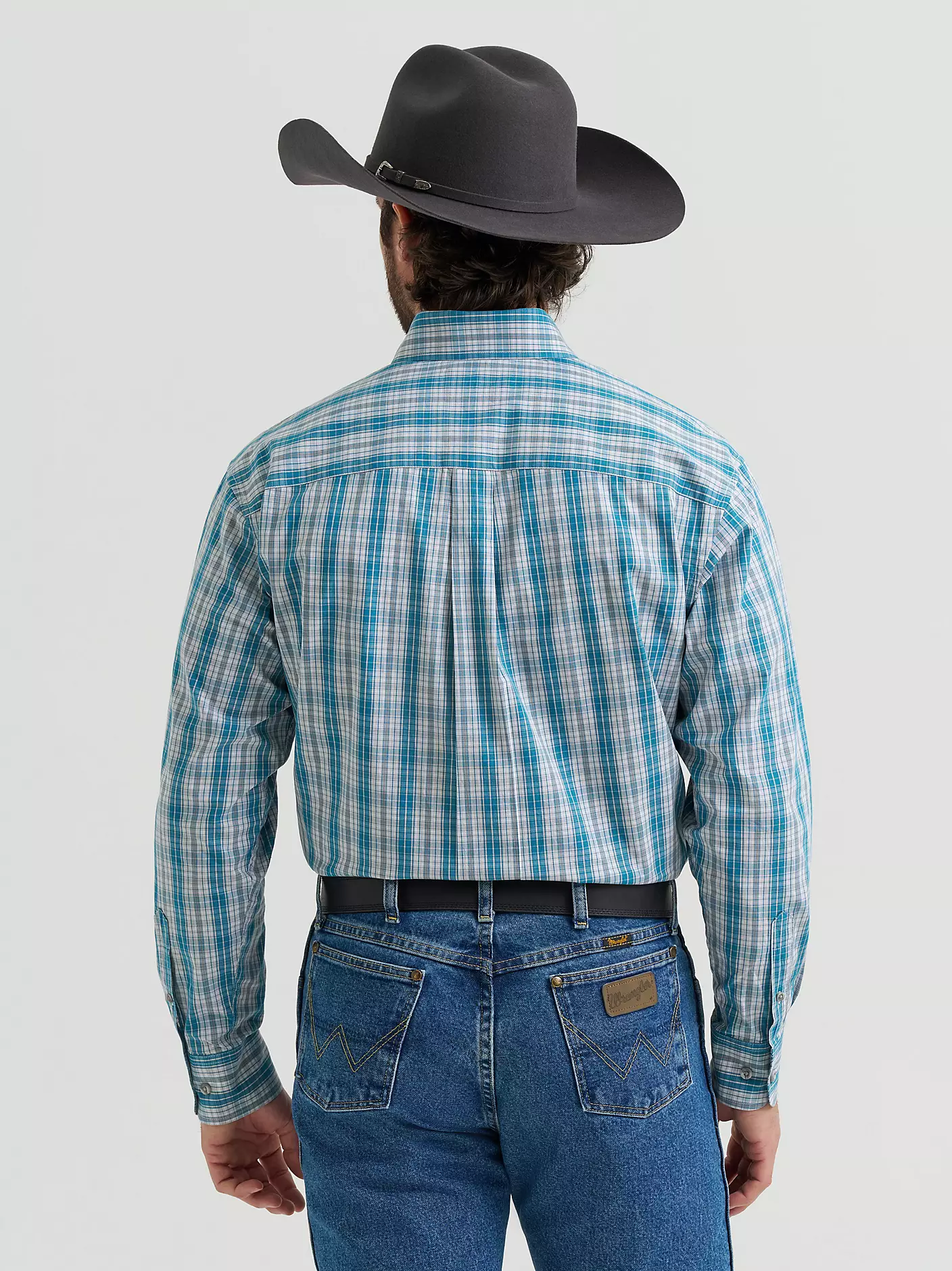 Wrangler® George Strait™ Long Sleeve Button Down Two Pocket Shirt
