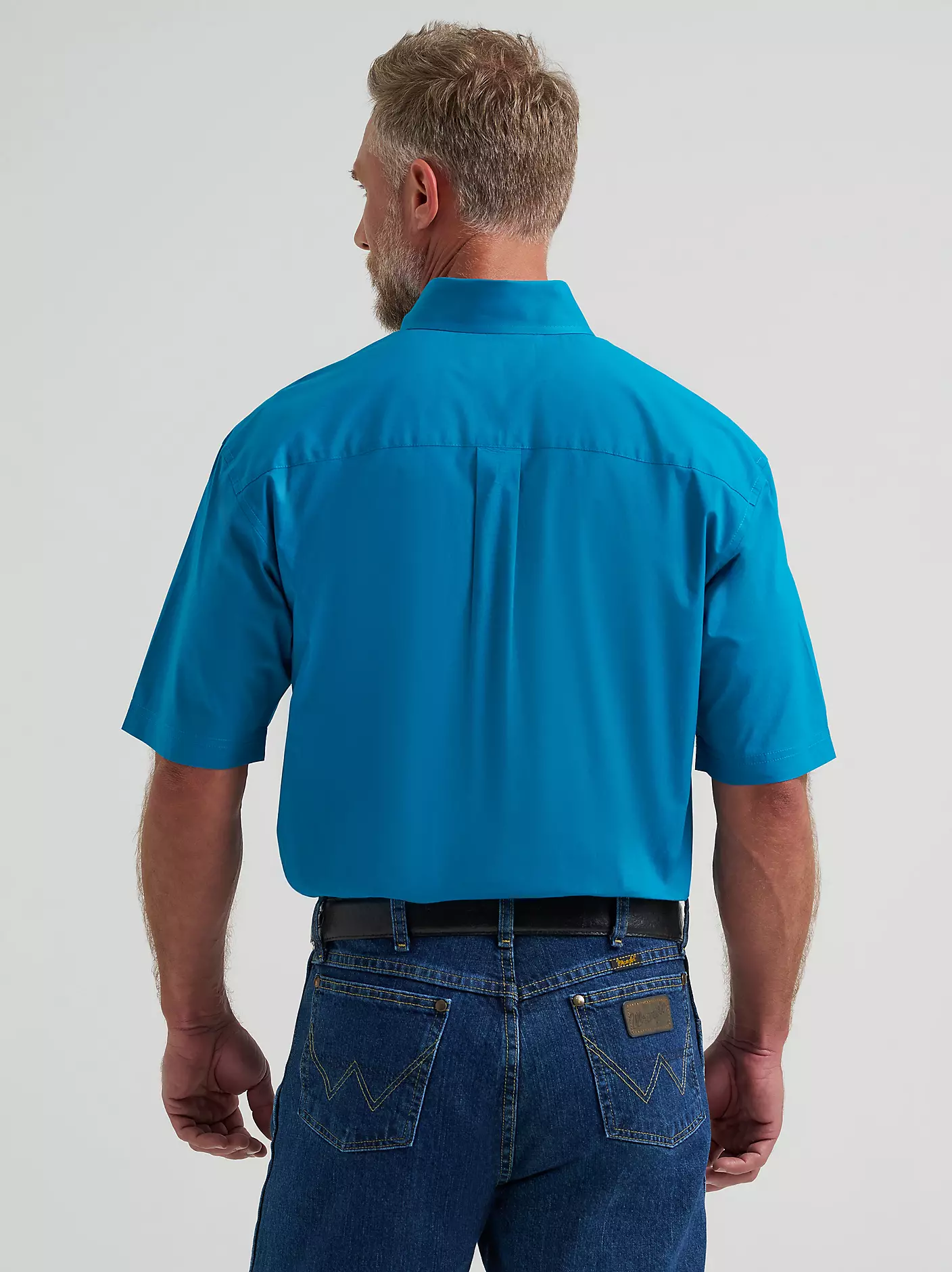 Wrangler® George Strait™ Short Sleeve One Pocket Button Down Shirt
